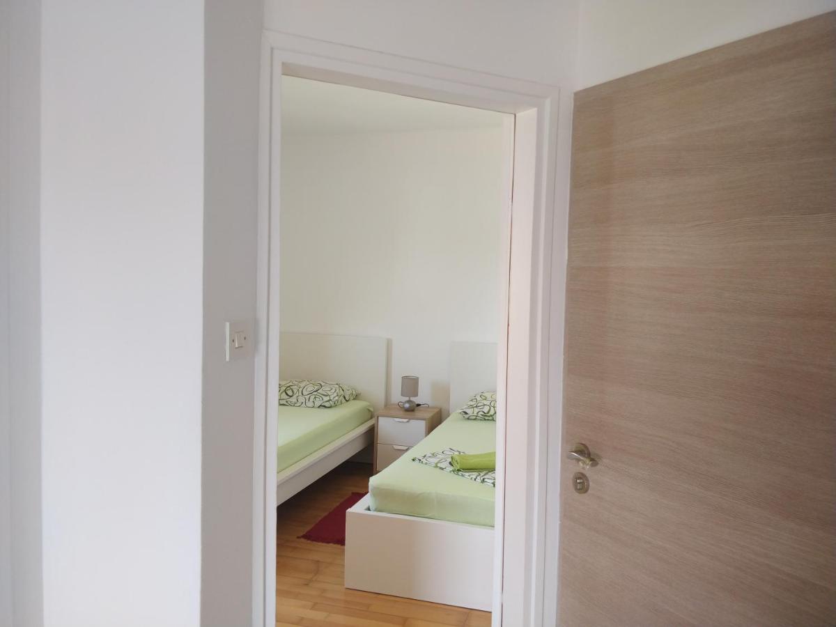 Apartments Booky Novaglia Esterno foto