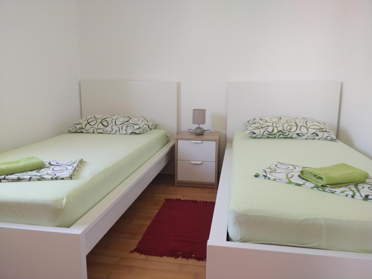 Apartments Booky Novaglia Esterno foto